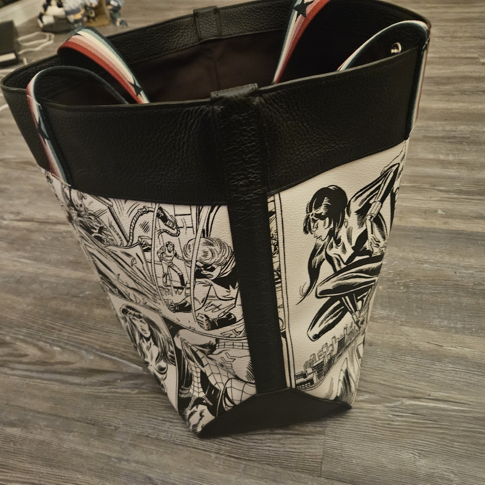 COACH Marvel Comics Black and White Tote Bag - Picture 7 of 7